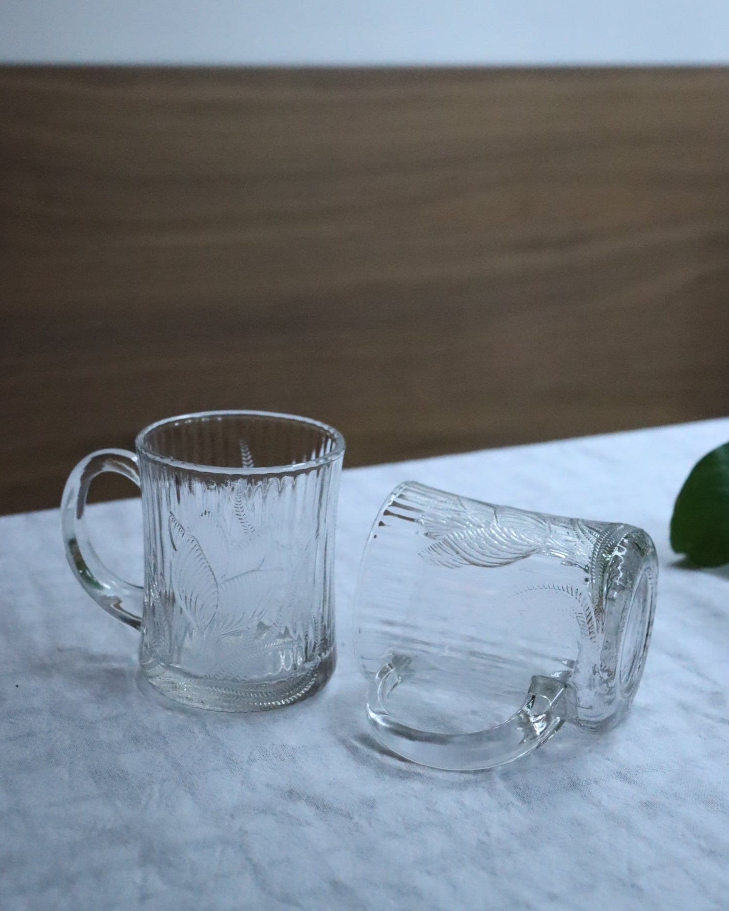 Magnolia Flower Pressed Glass Coffee Mugs (set of 4)