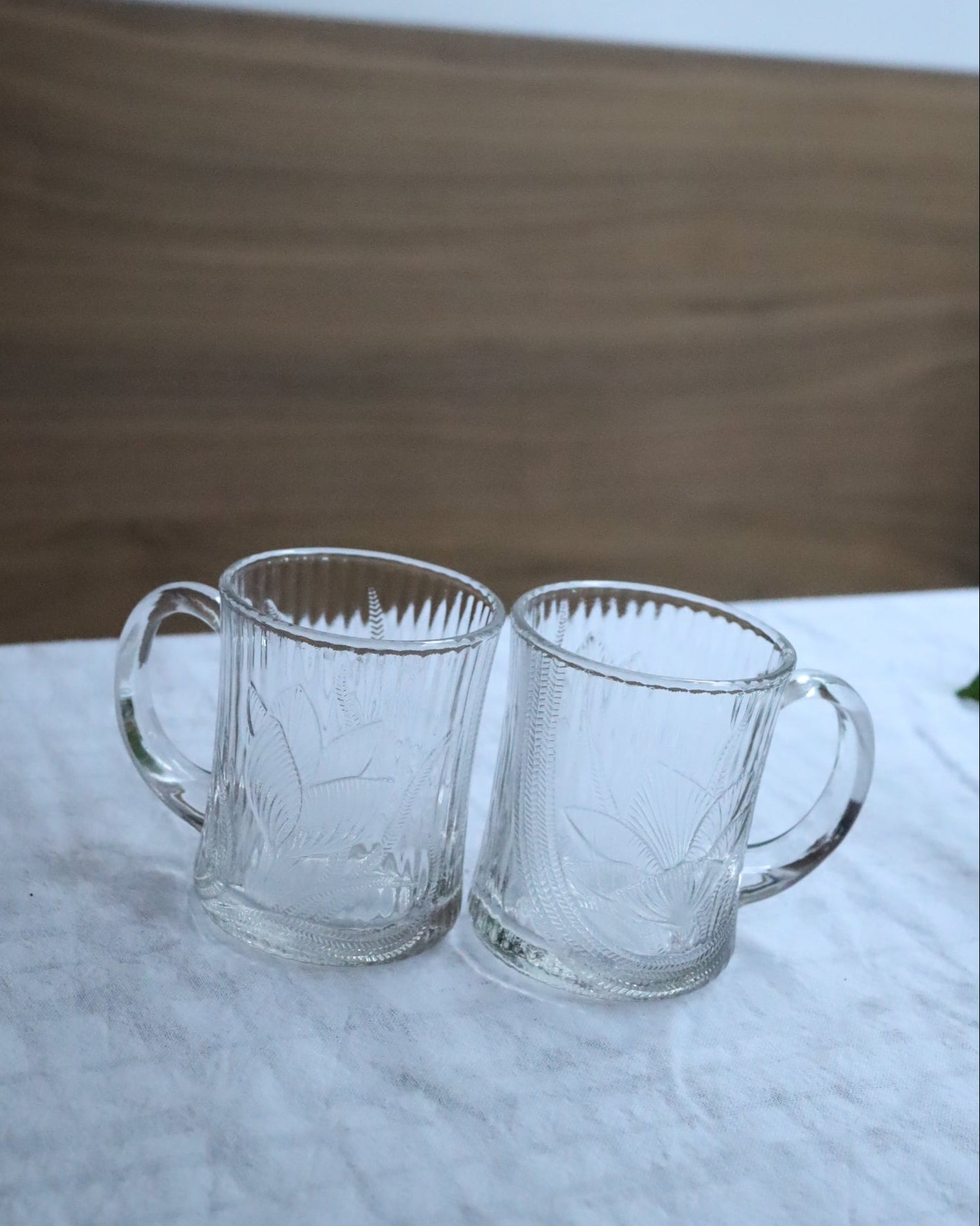 Magnolia Flower Pressed Glass Coffee Mugs (set of 4)