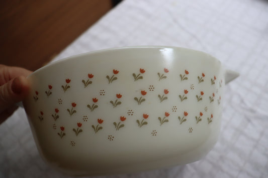 Laura Ashley Tulip Casserole Dish, Pyrex | 1980's