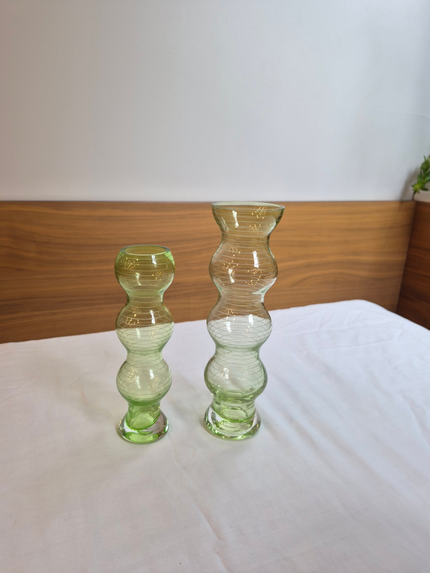 Hand-blown Vases, Empoli-Style (set of 2) | 1960's