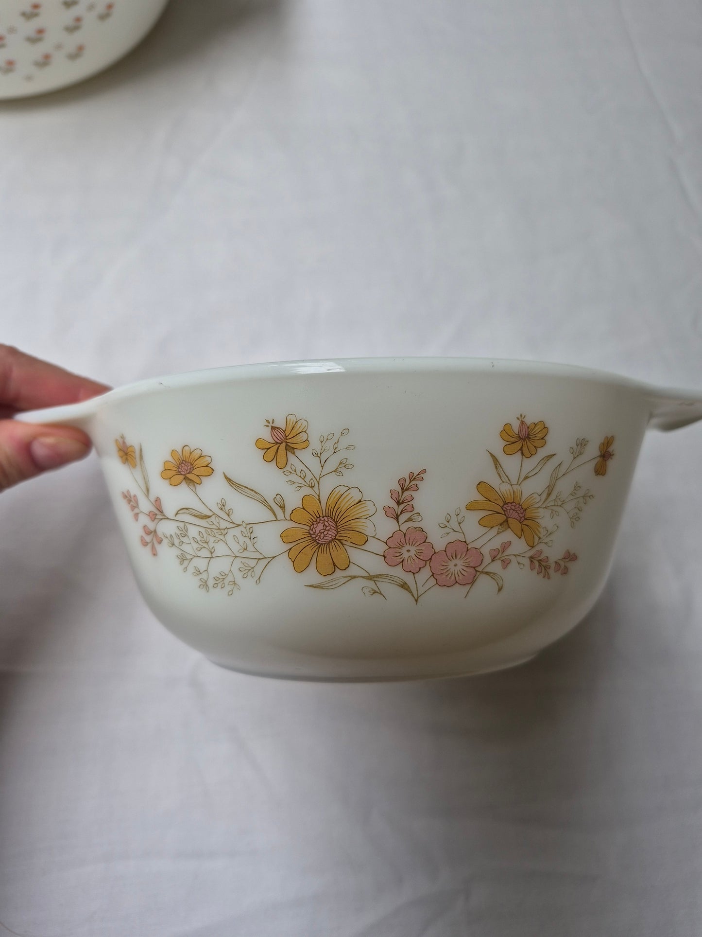 Country Autumn Serving Dish, Pyrex | 1970's